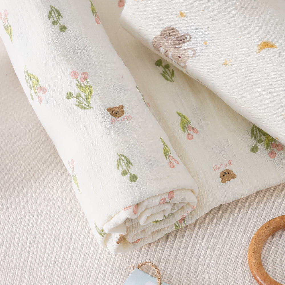 Tulips & Bear Swaddle