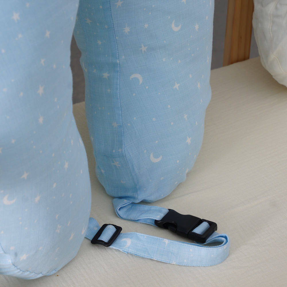 Starry Blue Sky Feeding Pillow