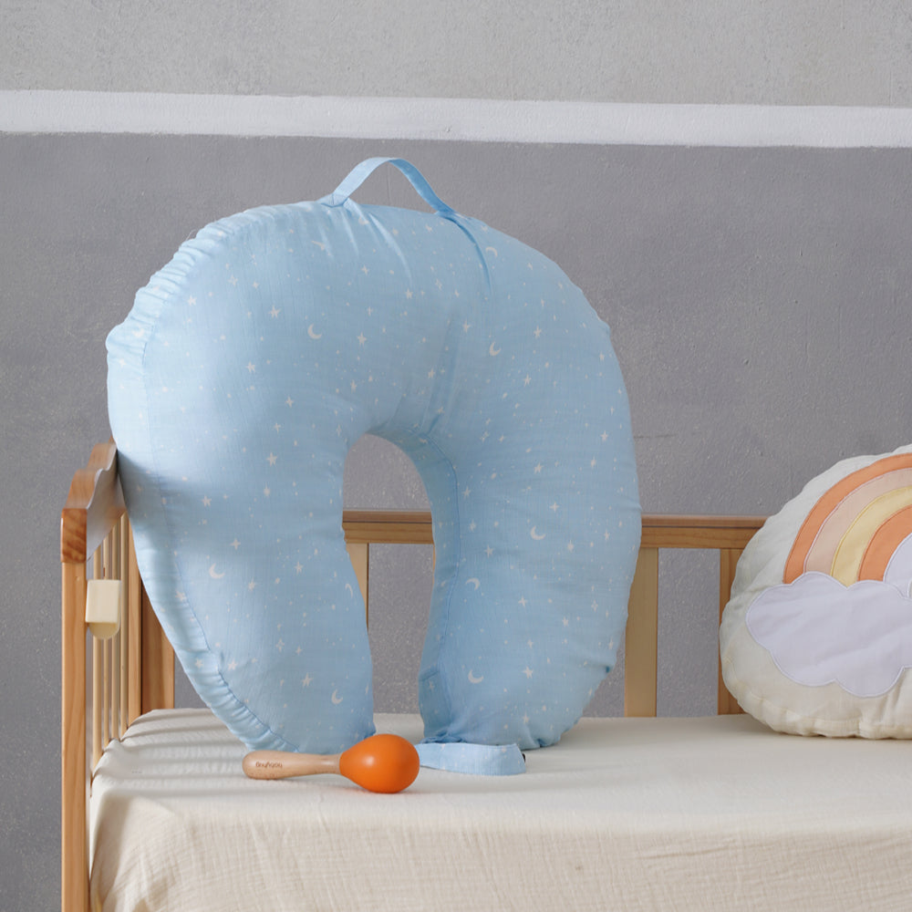 Starry Blue Sky Feeding Pillow