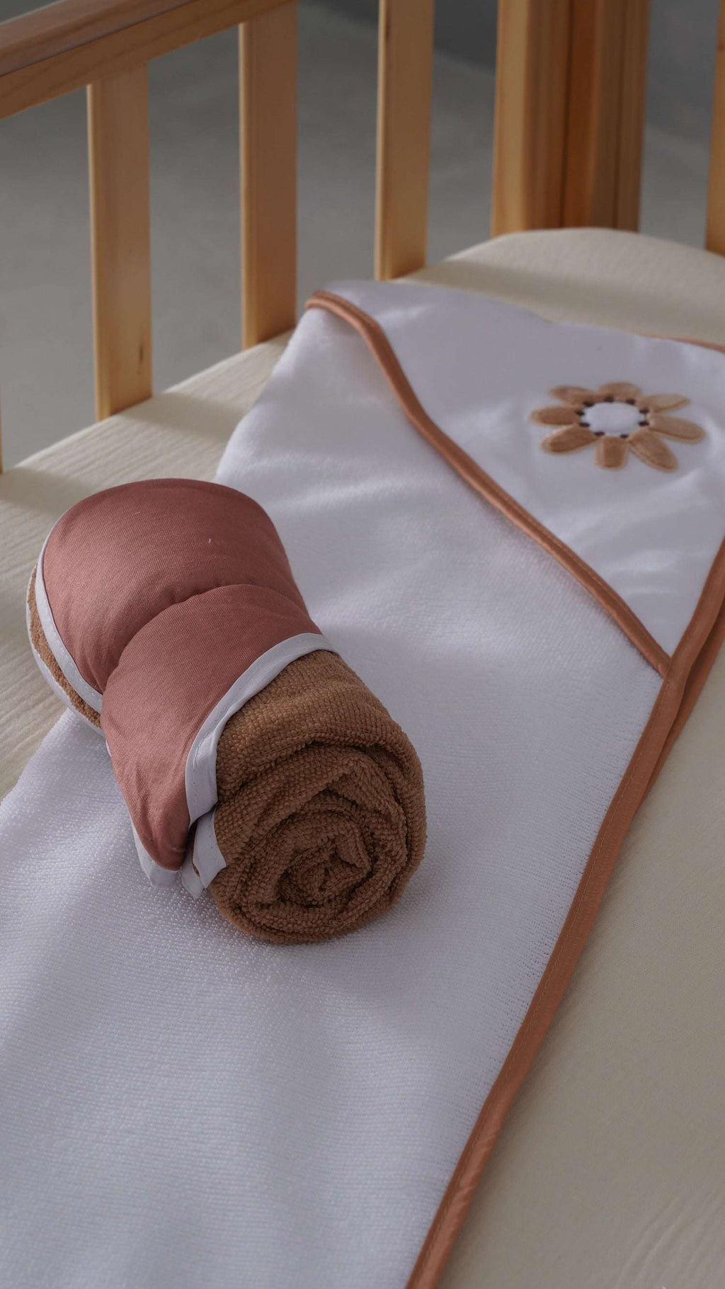 Little Flower Hooded Towel