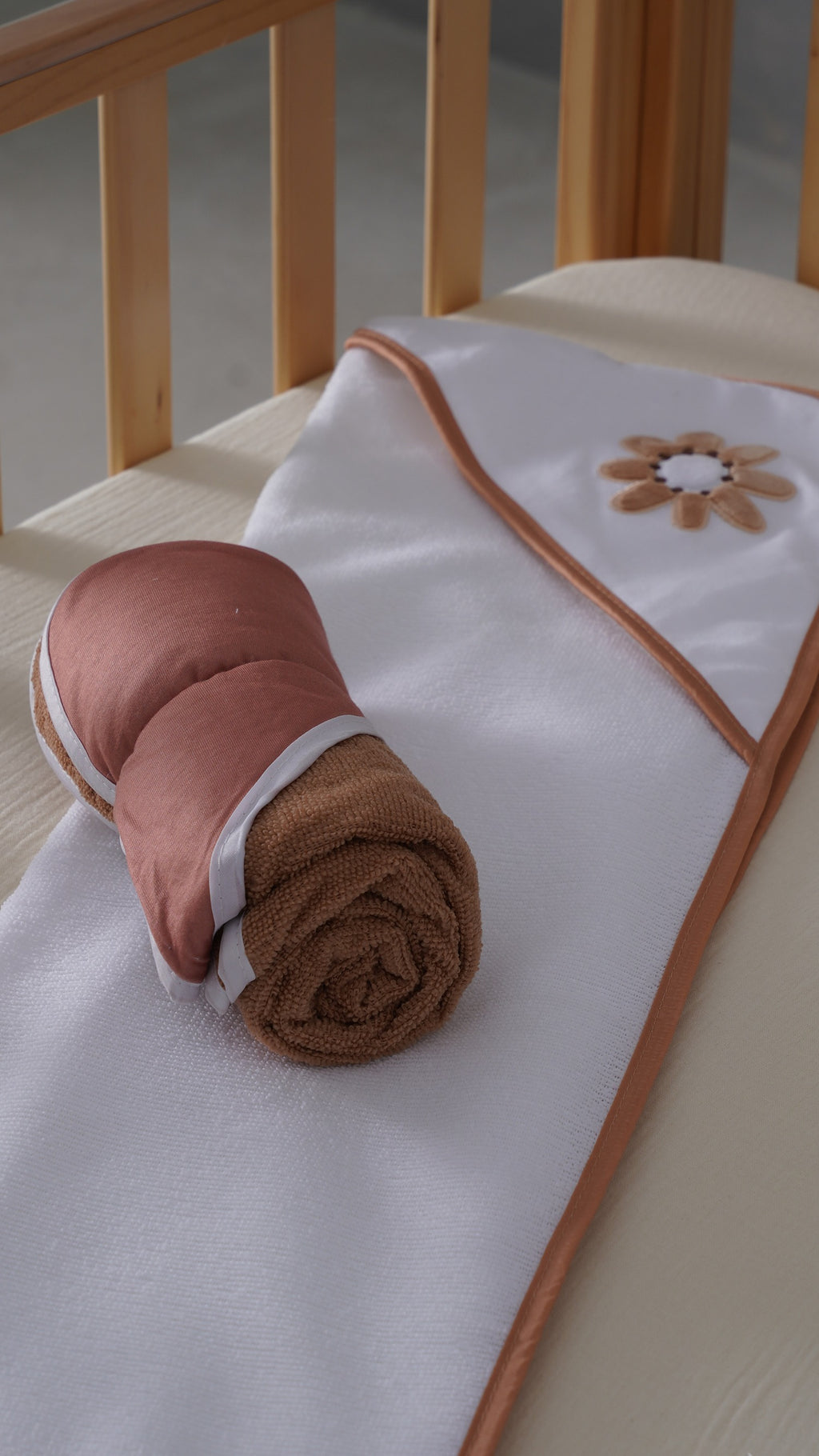 Little Flower Hooded Towel