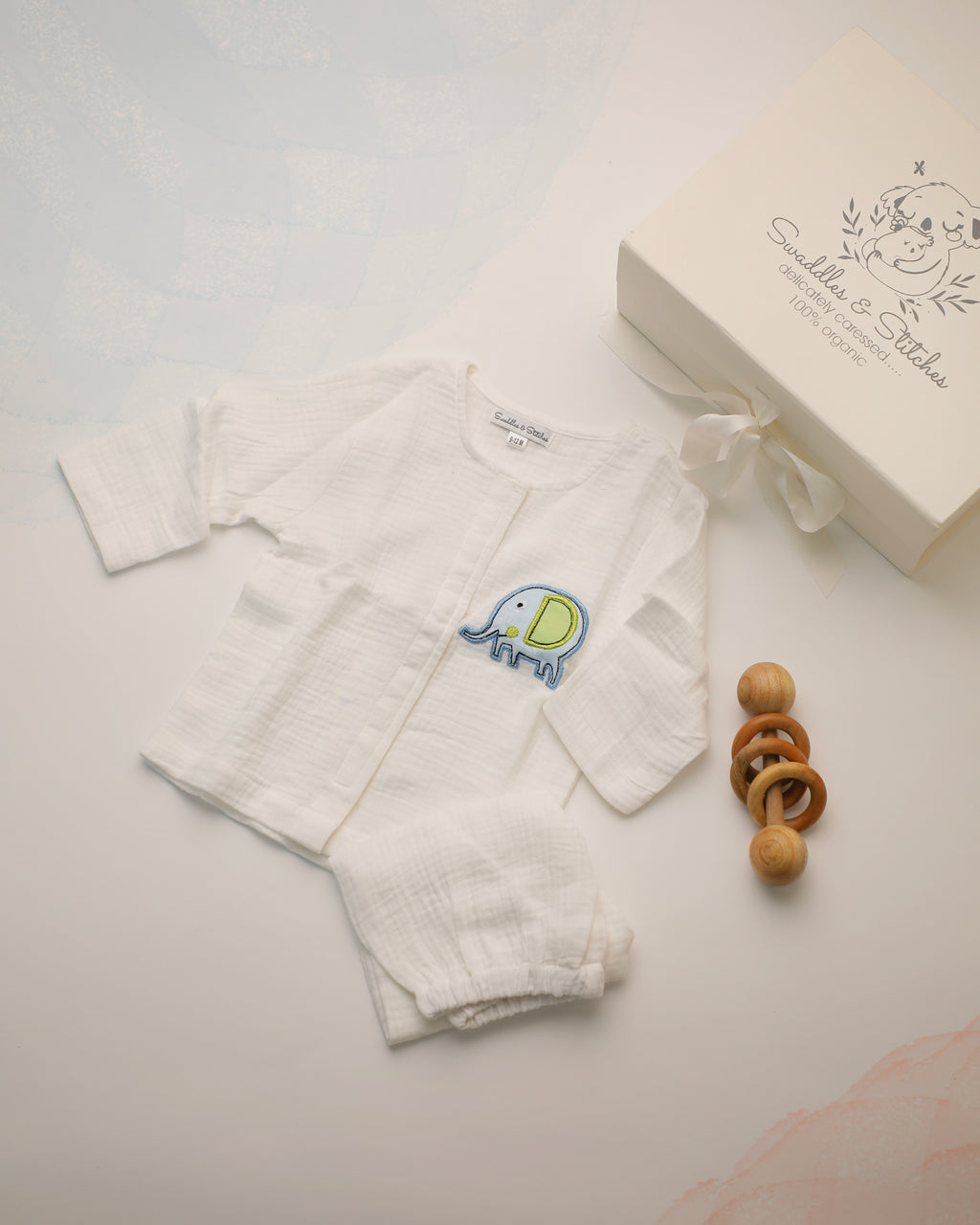Tiny Trunk Bath Set
