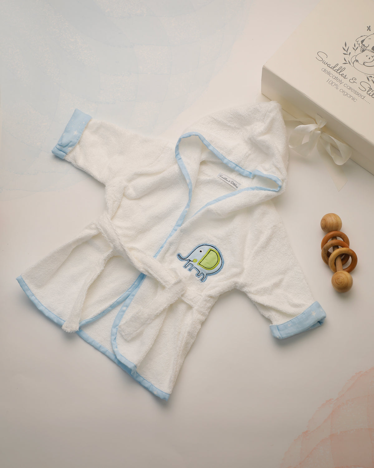 Tiny Trunk Bath Set